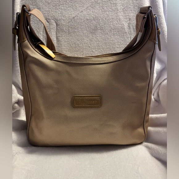 LONGCHAMP Gold Textured Top Zip Travel Tote Bag Purse - Picture 2 of 16